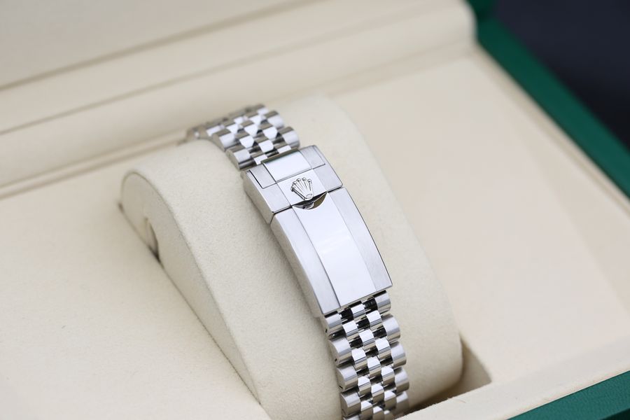 Rolex GMT Master II 126710 GRNR